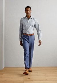 Melvin & Hamilton TONI 51 - Stringate eleganti - mid brown/tan/sand/wood/tan/red/natural/brown