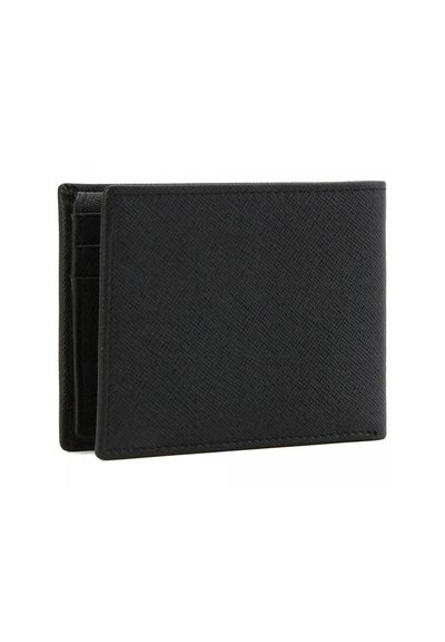 Portafoglio bi-fold nero realizzato in pelle testurizzata. Presenta multiple fessure per carte e una finitura liscia. Design compatto per un facile trasporto.