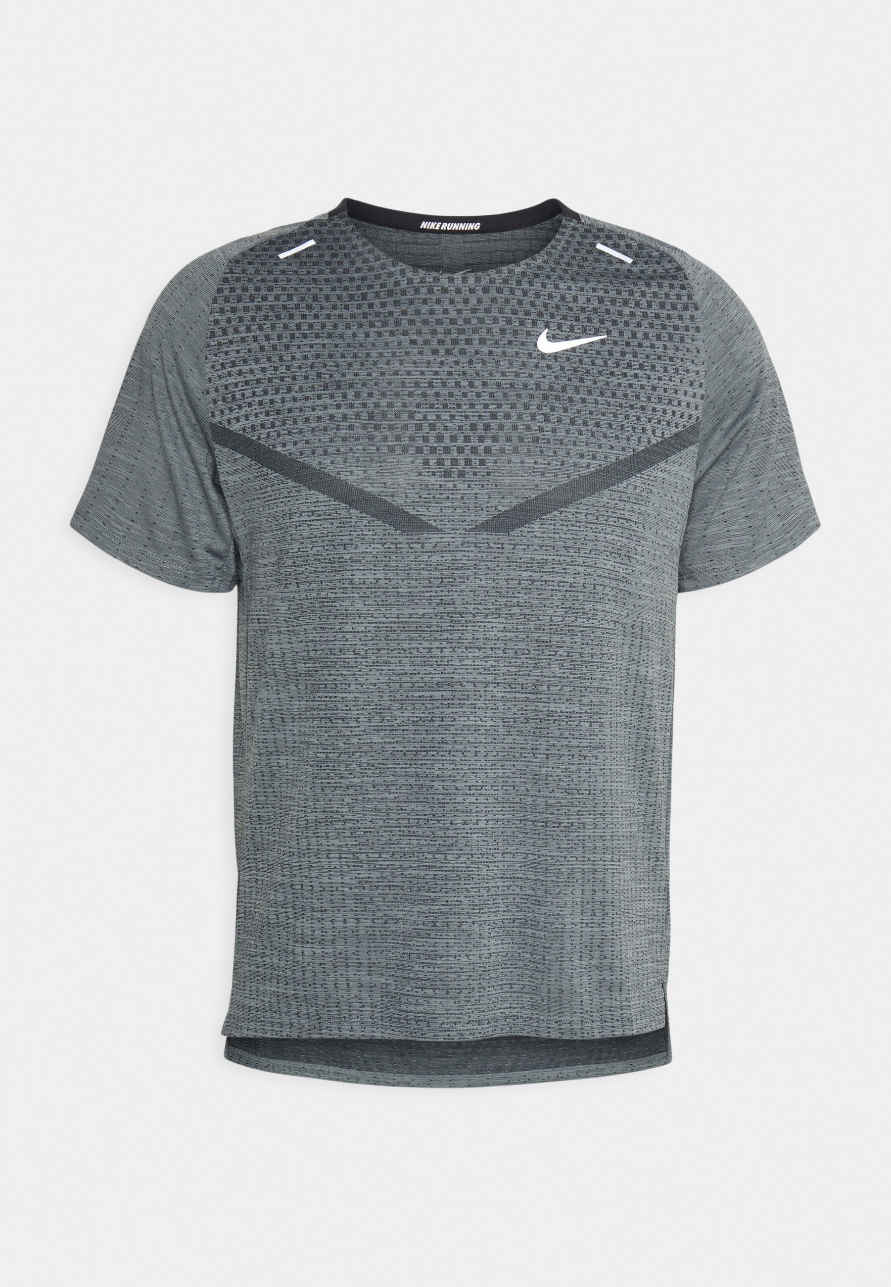nike tech knit t shirt 1.0