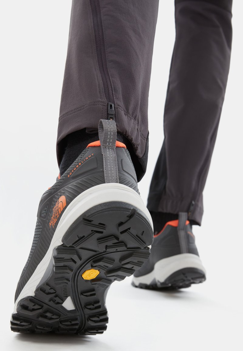 The North Face M Ultra Fastpack Iv Futurelight Hiking Shoes Zinc Grey Persian Orange Dark Grey Zalando De