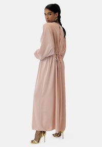 Elara ABAYA - Maxikjoler - rosa