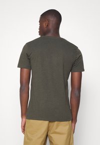 KnowledgeCotton Apparel ALDER TEE - T-shirt básica - green