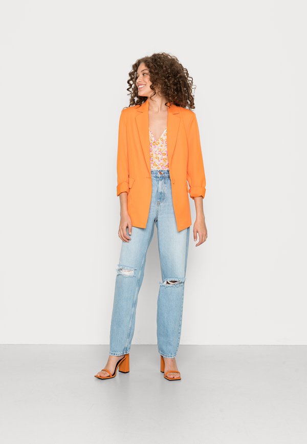 ONLROBYN DESTROY - Relaxed fit jeans2