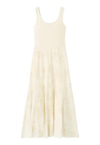 Un vestito senza maniche di un bianco cremoso con un corpetto aderente e una gonna svasata, caratterizzato da un ricamo floreale testurizzato lungo la metà inferiore.