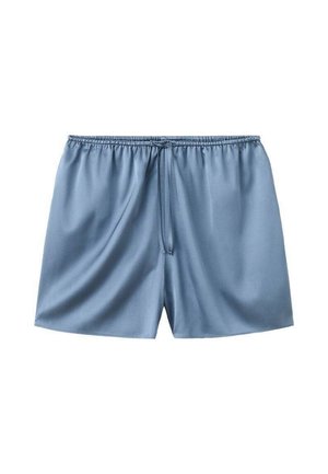 Vaaleansiniset satiinishortsit, joissa on elastinen vyötärönauha ja kiristysnyöri, sileä pinta ja reisien puoleen väliin ulottuva pituus, valkoisella taustalla esillä.