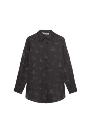 Camisa negra de botones con mangas largas y dibujos en línea de pequeños perros grises sobre la tela, con un collar puntiagudo.
