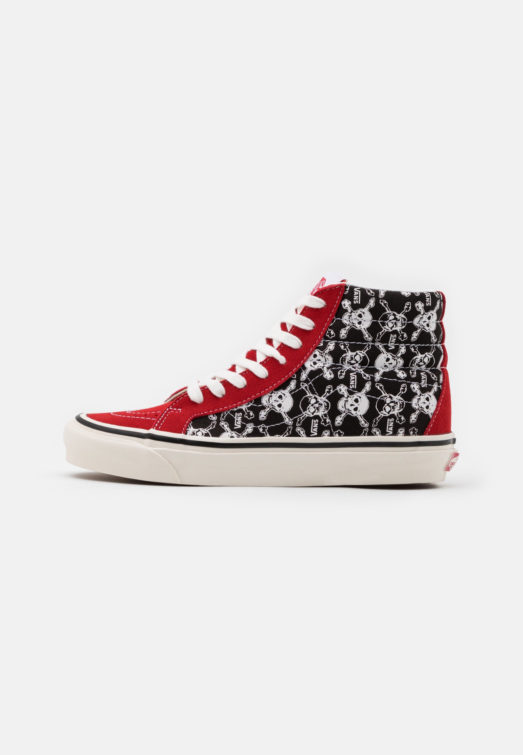 vans altas precio