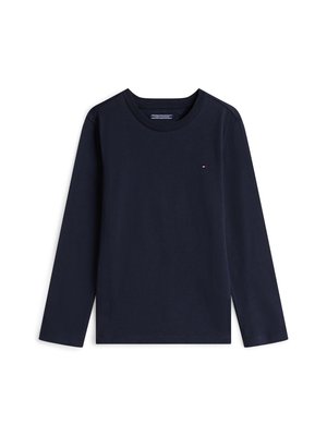 T-shirt a maniche lunghe di colore blu navy realizzato in cotone. Presenta un collo a giro e un piccolo dettaglio con logo sul petto. Texture liscia con vestibilità standard.