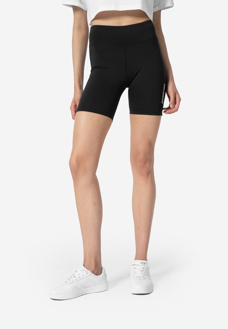 4F CAS CASUAL Shorts deep black/schwarz Zalando.de