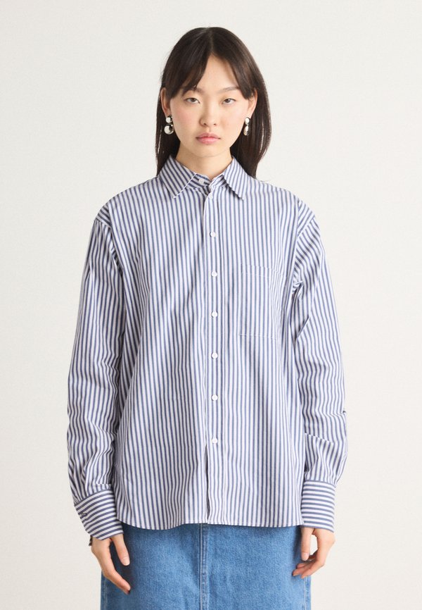 SATURDAY - Hemdbluse