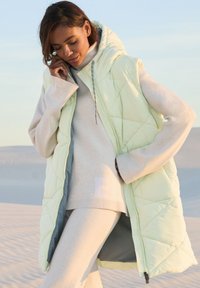 Elbsand STEPP - Weste - limette