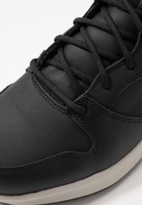 Skechers DELSON - Zapatillas altas - black