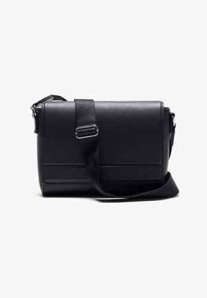 Umhängetasche - black