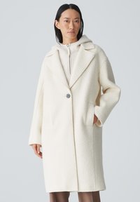 OPUS HANNIE - Klassischer Mantel - soft cream