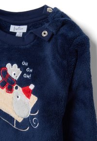 Sudadera de felpa azul marino para bebé con un oso polar bordado con bufanda roja y un ratón con gorro de Santa en un trineo que dice "¡OH OH OH!"