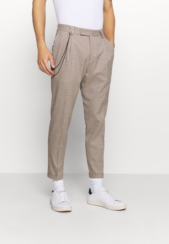 CISAND TROUSER - Pantaloni - brown