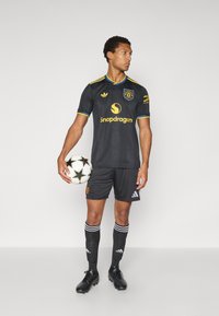 adidas Originals MANCHESTER UNITED THIRD AUTHENTIC - Klubruházat - black