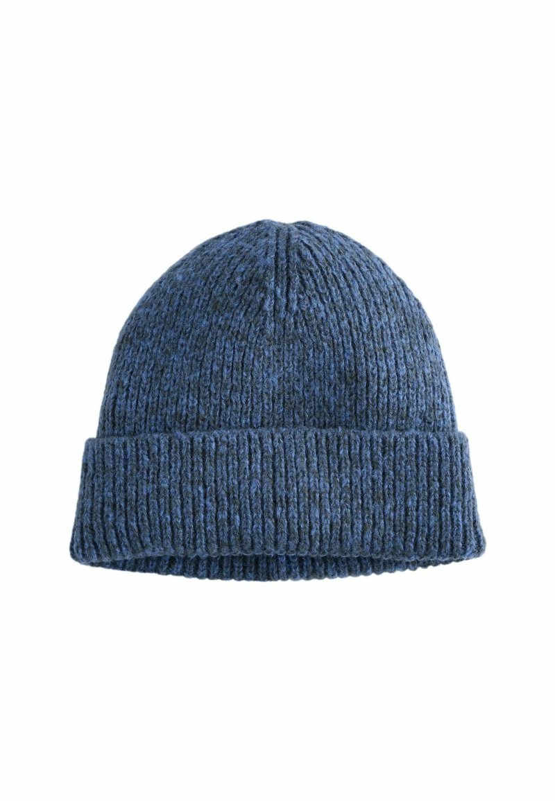 Cappello a maglia blu, con una texture a costine, risvolto pieghevole e parte superiore arrotondata. Il materiale sembra morbido e caldo.