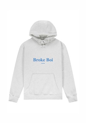 Siva kapuca s puloverjem z vrvico, ki ima modro natisnjen tekst "Broke Boi" in "POCKETS" nad kenguru žepom. Material iz mešanice bombaža.