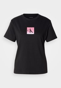 CLASSIC FIT TEE - T-shirt med print - black