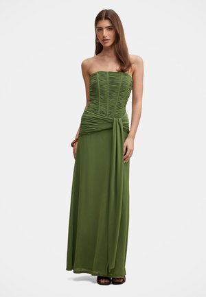 Forever New LORELEI STRAPLESS RUCHED - Maksikleit - green