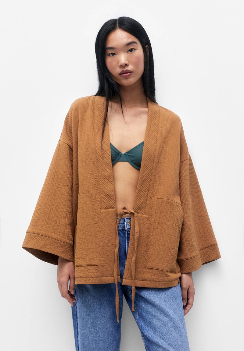 PULL&BEAR KIMONO Leichte Jacke light brown/hellbraun Zalando.at