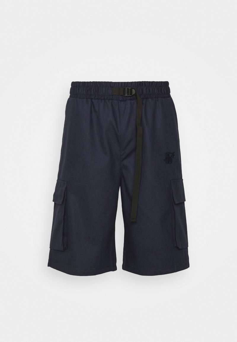 Short cargo bleu marine longueur genou avec ceinture élastique, ceinture noire ajustable et poches latérales à rabat.