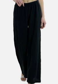 Elara MOUSELINE - Stoffhose - schwarz