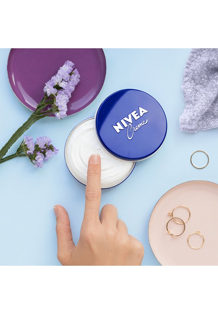 NIVEA Creme Festliche Edition – Intensiv Pflegende Körpercreme 150 Ml | Weihnachts-Special