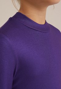 WE Fashion Långärmad tröja - violet