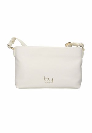 Piccola borsa a tracolla rettangolare in pelle bianca con tracolla regolabile e logo del marchio metallico al centro anteriore.