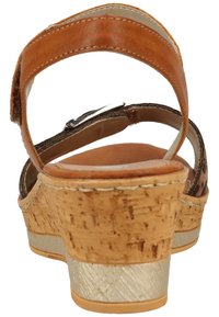 Remonte Platform sandals - loam/cayenne