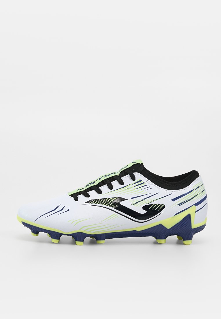 Botines de fútbol para terreno firme
