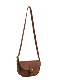 Brun faux läder axelväska med lockstängning, guldhardware och justerbar rem, med en slät textur och rundad form.