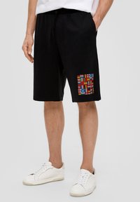 s.Oliver RELAXED BERMUDA czarny