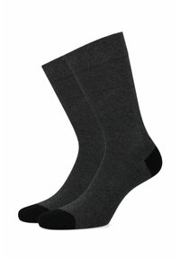Ciemnoszare skarpetki o prążkowanej fakturze, z kontrastującymi czarnymi wzmocnieniami na palcach i piętach. Wykonane z miękkiego materiału, w standardowej długości do kostki.