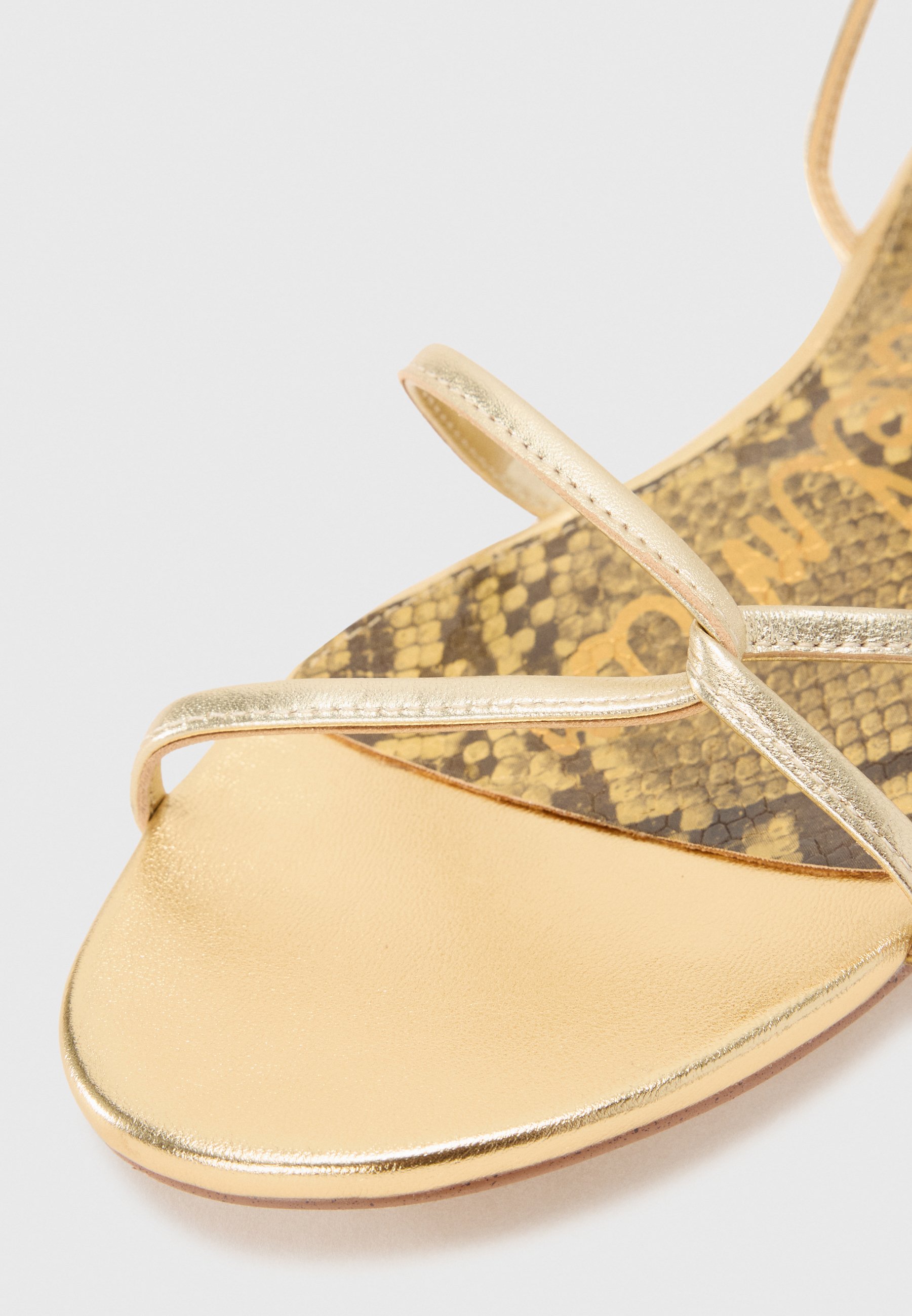 サム エデルマン (Sam Edelman) レディース サンダル・ミュール シューズ・靴 Trianna 2 (Sesame) 送料無料 サムエデルマン Sam Edelman レディース 女性用 シューズ 靴