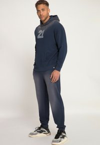STHUGE Trainingsbroek - dark blue