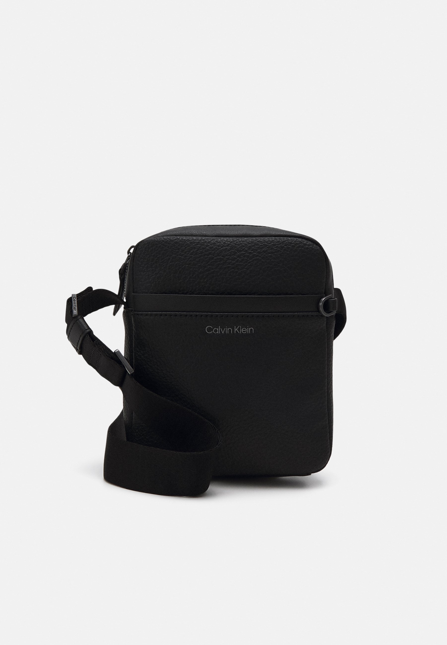 Calvin Klein | Aktuelle Kollektion im Calvin Klein Shop | ZALANDO
