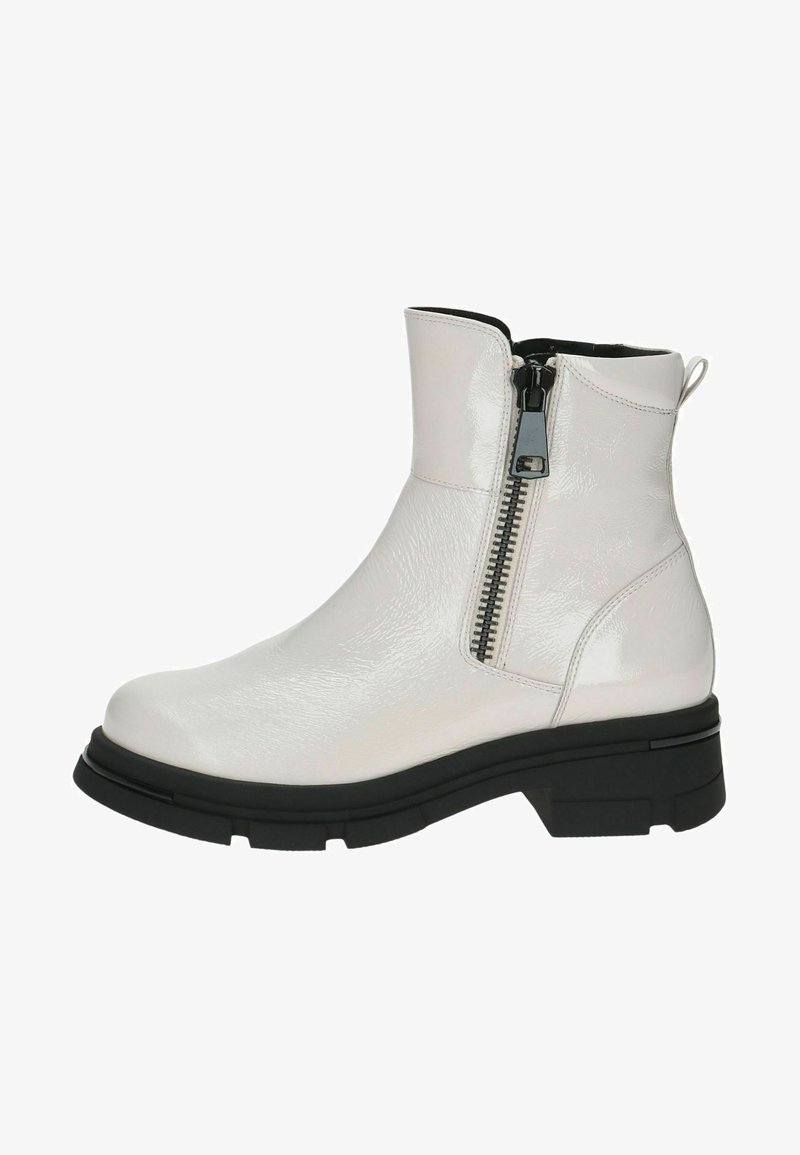 Stivale bianco alla caviglia realizzato in materiale sintetico lucido con cerniera laterale, suola nera e tacco leggero. Presenta una texture liscia e una punta rotonda.