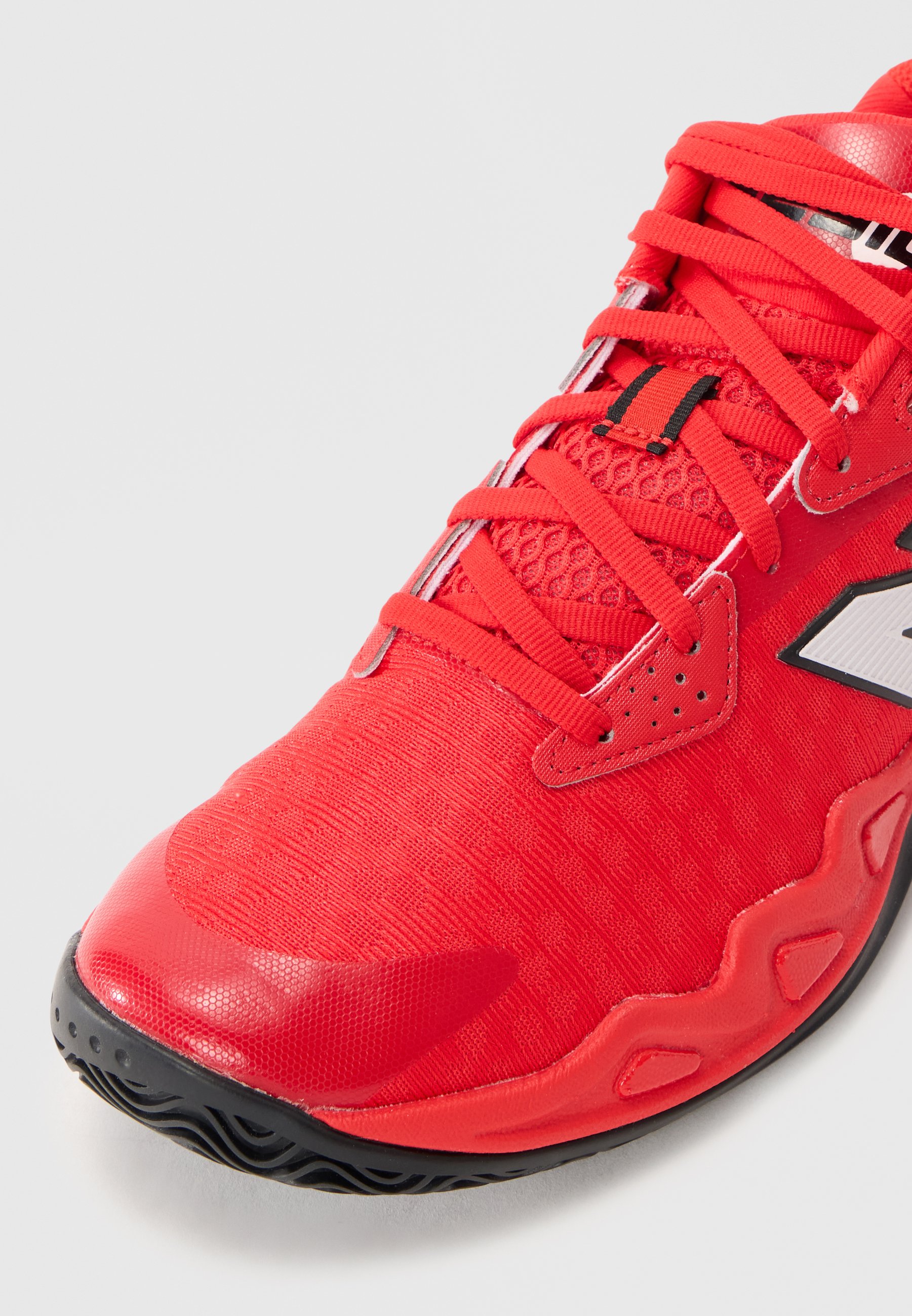 red nike new balance