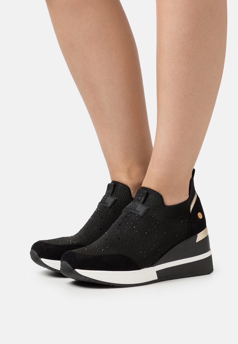 XTI Sneaker low - black/schwarz - Zalando.ch