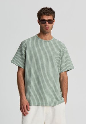 Terranova, T-SHIRT MC FANTASIA - T-shirt con stampa - var verde pastello