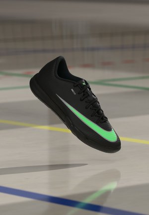 Nike Performance VAPOR 17 ACADEMY UNISEX - Chaussures de football en salle - black/illusion green/black