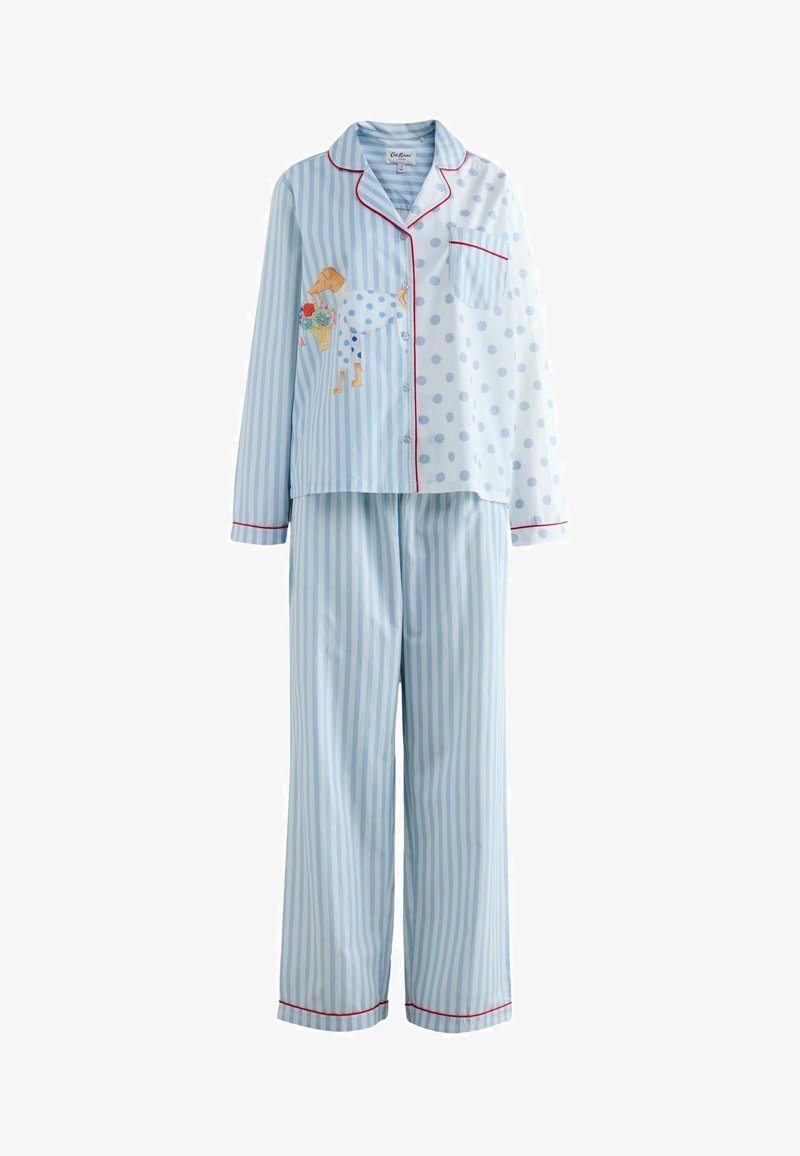 Vaaleansininen ja valkoinen raidallinen pyjamapuku, jossa on punaiset reunukset ja päällä vasemmalla puolella kirjailtu pilkullinen koira, joka pitää kukkia.