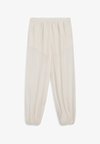 WITH PLEATED DETAIL - Pantalon classique - beige