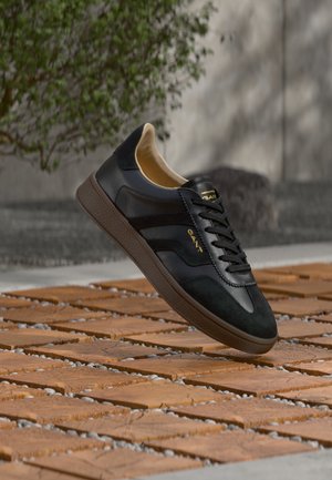 GANT, CUZIMA - Baskets basses - black