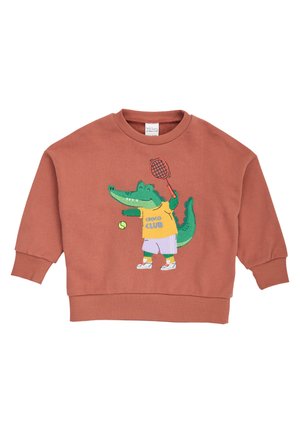 Kinder-Sweatshirt in Rostfarbe mit einem Cartoon-Krokodil, das Tennis spielt und ein gelbes Shirt mit der Aufschrift „Croco Club“ trägt.