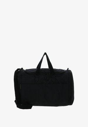 Sac de sport en nylon noir avec doubles poignées et bandoulière amovible, fermeture éclair au sommet, surface texturée et poche latérale pour un rangement supplémentaire.