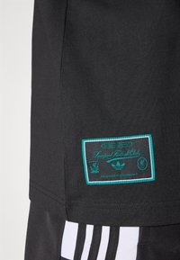 adidas Originals LIVERPOOL FC ICON TEE - Klub merchandise - black